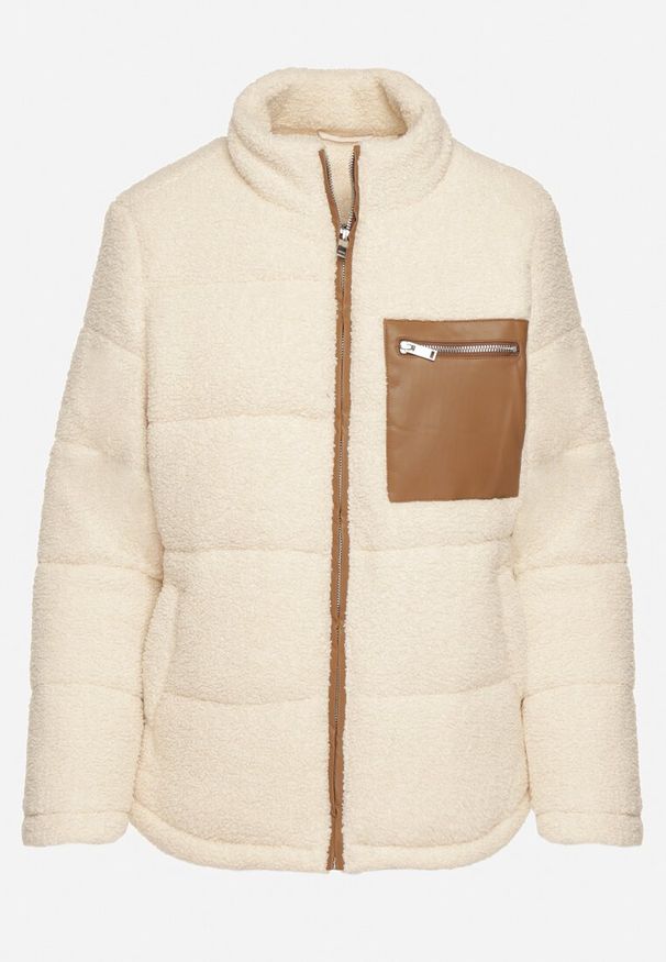 Born2be - Beżowa Futrzana Kurtka Pikowana w Stylu Baranka Olettana. Okazja: na co dzień. Kolor: beżowy. Materiał: futro. Styl: casual