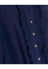 Melissa Odabash - MELISSA ODABASH - Granatowa sukienka mini Scarlett. Okazja: na spacer. Kolor: niebieski. Materiał: koronka, wiskoza. Wzór: koronka, aplikacja. Sezon: lato. Styl: klasyczny. Długość: mini