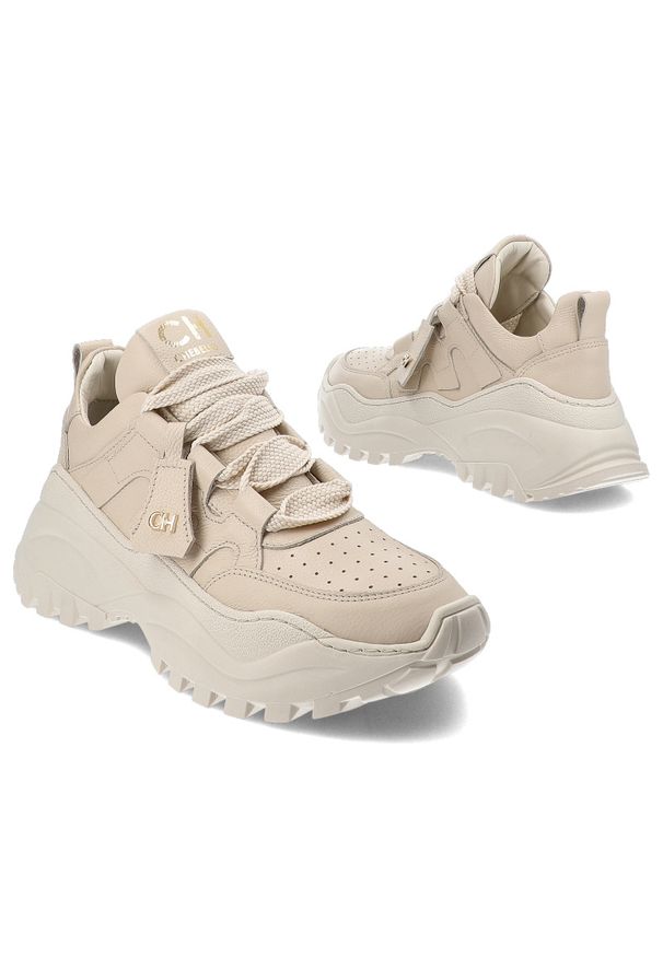 CheBello - Beżowe Sneakersy Chebello Modne Obuwie Damskie. Kolor: beżowy. Materiał: skóra, jeans. Styl: klasyczny, sportowy