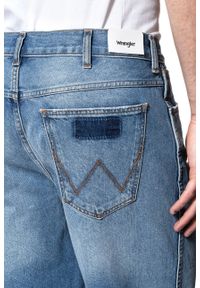 Wrangler - KRÓTKIE SPODENKI WRANGLER DENIM SHORT BLUE LAND W14CGW15W 112126590. Materiał: denim. Długość: krótkie #5