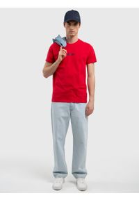 Big-Star - Koszulka męska z niewielkim logo BIG STAR na piersi czerwona Techson 603. Kolor: czerwony. Materiał: jeans, bawełna, materiał. Wzór: nadruk. Styl: wakacyjny, sportowy, klasyczny, elegancki