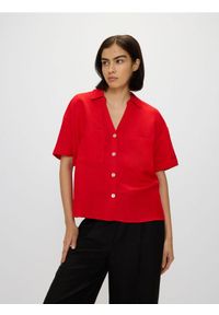 Reserved - Koszula z dodatkiem lnu - czerwony. Kolor: czerwony. Materiał: len. Wzór: gładki