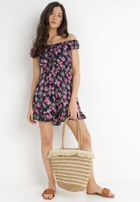 Born2be - Granatowy Kombinezon z Wiskozy Fimo. Kolor: niebieski. Materiał: wiskoza. Długość rękawa: krótki rękaw. Długość: krótkie. Wzór: aplikacja, kwiaty. Sezon: lato #6