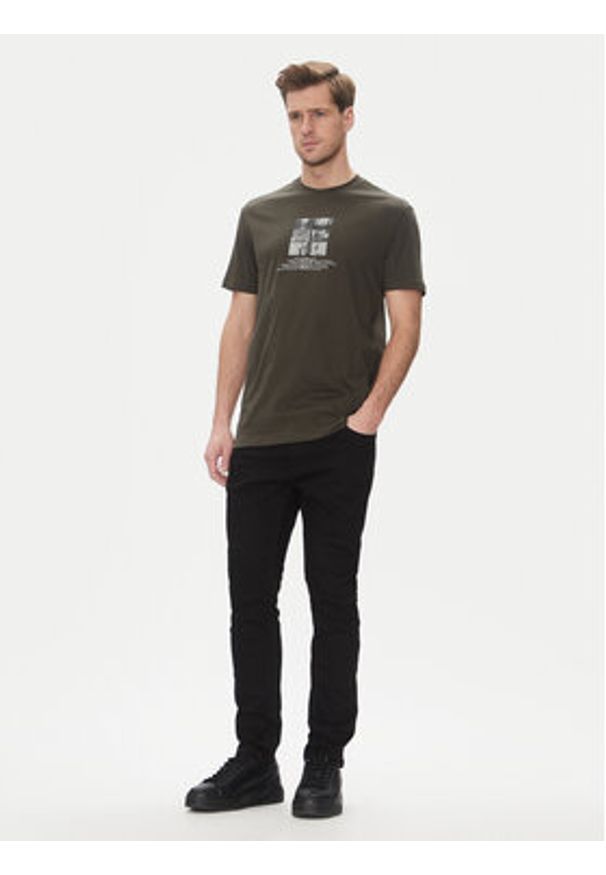 Armani Exchange T-Shirt XM000565 AF10356 U8120 Czarny Regular Fit. Kolor: czarny. Materiał: bawełna