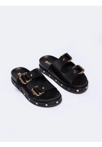 Big-Star - Klapki damskie na podwyższonej podeszwie czarne NN274082 906. Kolor: czarny. Materiał: skóra, syntetyk, jeans. Styl: elegancki, rockowy, klasyczny #5