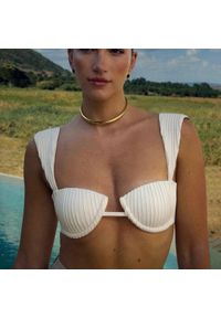 Intica - Bikini z półmiseczkami na plażę i wakacje Rubye. Kolor: biały. Materiał: materiał #4