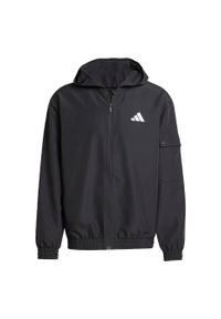 Adidas - Dres Sportswear Woven Cargo. Kolor: czarny. Materiał: dresówka