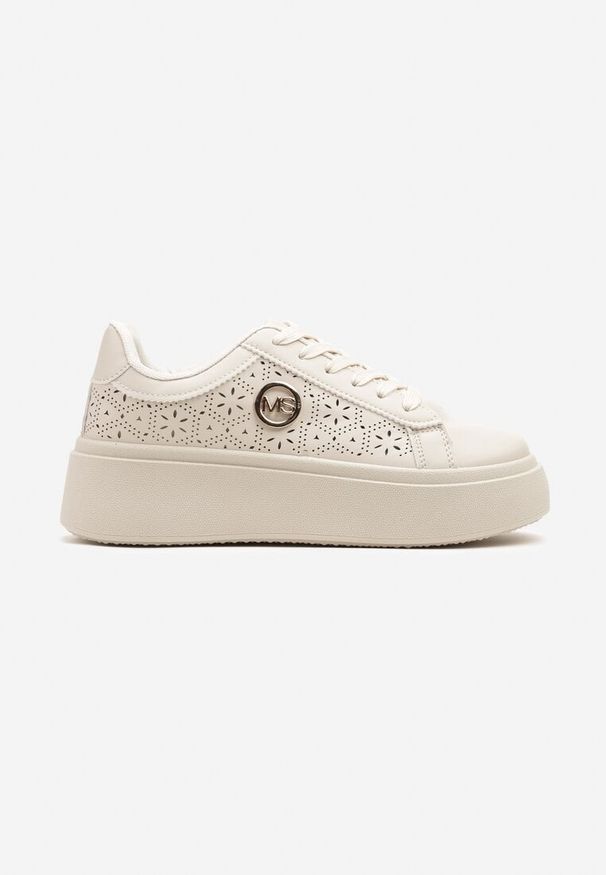 Renee - Jasnobeżowe Sneakersy na Platformie z Ażurowym Zdobieniem i Aplikacją Dalirnna. Okazja: na co dzień. Kolor: beżowy. Materiał: jeans. Wzór: aplikacja, ażurowy. Obcas: na platformie