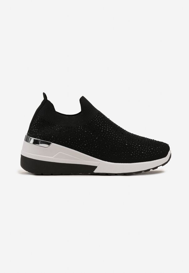 Born2be - Czarne Sneakersy na Koturnie z Elastyczną Cholewką z Cyrkoniami Neatisa. Kolor: czarny. Szerokość cholewki: normalna. Wzór: aplikacja. Obcas: na koturnie
