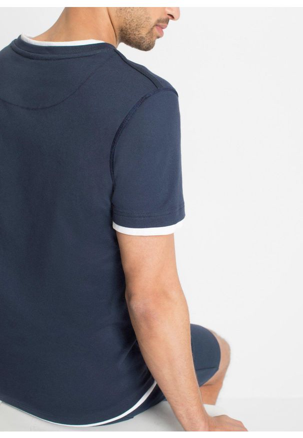 bonprix - Shirt 2 w 1, krótki rękaw (2 szt.). Kolor: niebieski. Długość rękawa: krótki rękaw. Długość: krótkie. Wzór: haft