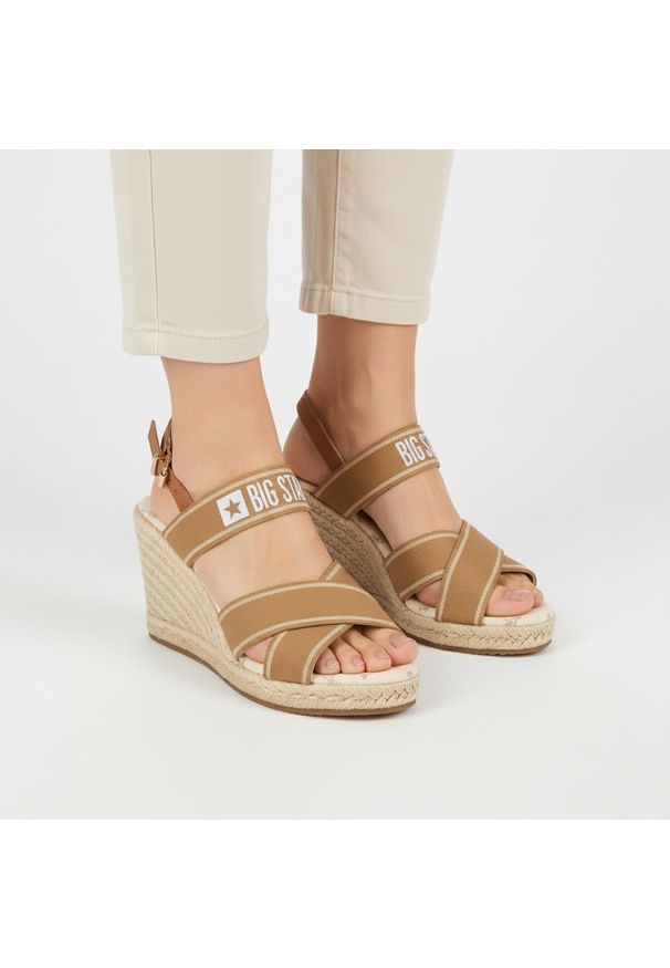 Big-Star - Beżowe Sandały Big Star Stylowe Espadryle Damskie. Zapięcie: pasek. Kolor: beżowy. Materiał: materiał. Wzór: paski. Sezon: lato. Obcas: na koturnie. Styl: elegancki