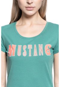 Mustang - T-SHIRT DAMSKI MUSTANG ALEXIA C PRINT DEEP SEA 1009641 6318. Wzór: nadruk