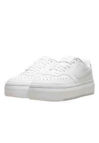 Buty do chodzenia damskie Nike Court Vision Alta. Zapięcie: rzepy. Kolor: biały, beżowy, wielokolorowy. Materiał: skóra, syntetyk, materiał. Szerokość cholewki: normalna. Model: Nike Court. Sport: turystyka piesza #2