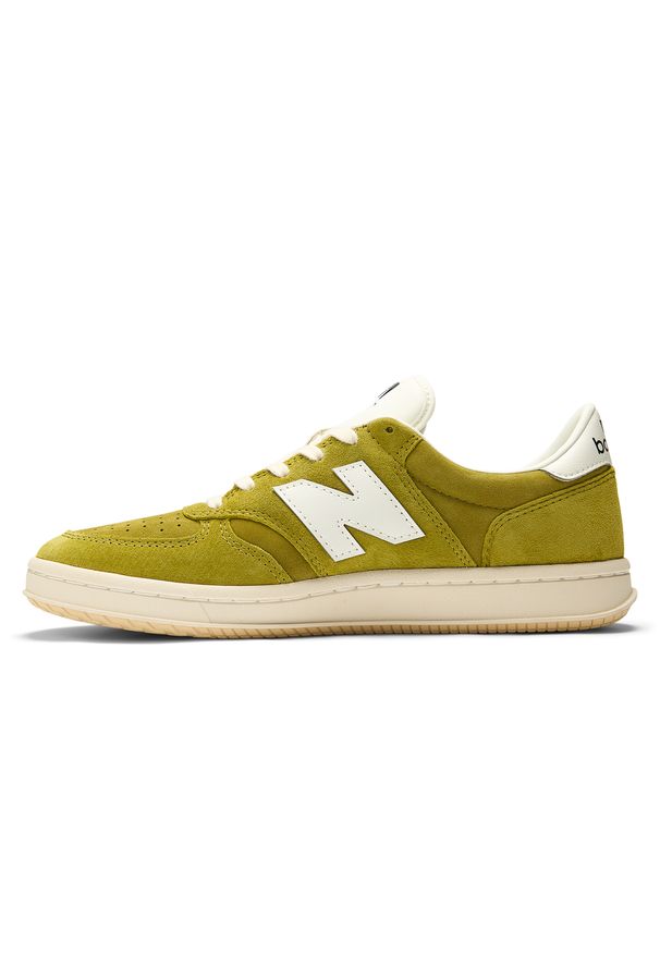Buty unisex New Balance M50037A – zielone. Kolor: zielony. Materiał: nubuk, guma, zamsz, materiał, syntetyk. Szerokość cholewki: normalna. Sport: tenis