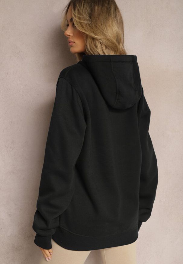 Renee - Czarna Klasyczna Bluza z Kapturem ze Ściągaczem Mozartia. Okazja: na co dzień. Typ kołnierza: kaptur. Kolor: czarny. Materiał: jeans. Styl: klasyczny