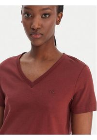 Calvin Klein Jeans T-Shirt LV047B205G Brązowy Relaxed Fit. Kolor: brązowy. Materiał: bawełna #5