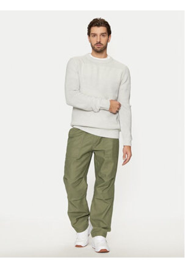 Jack & Jones Sweter Hugo 12258607 Szary Regular Fit. Kolor: szary. Materiał: bawełna, syntetyk