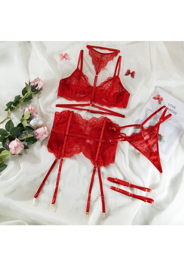 Intica - Komplet bielizny koronkowej z ozdobą na szyję na romantyczne wieczory Nunuta. Kolor: czerwony. Materiał: koronka. Wzór: aplikacja