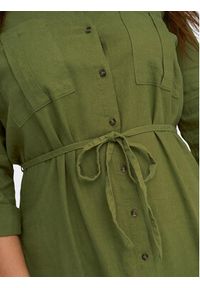 ONLY Carmakoma Sukienka koszulowa 15281039 Zielony Relaxed Fit. Kolor: zielony. Typ sukienki: koszulowe #7