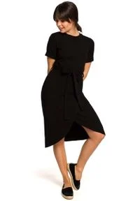 MOE - Czarna Dzianinowa Sukienka z Kopertową Zakładką na Dole. Kolor: czarny. Materiał: dzianina. Typ sukienki: kopertowe #1
