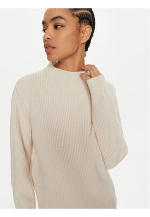 Calvin Klein Sweter K20K207426 Écru Relaxed Fit. Materiał: wełna