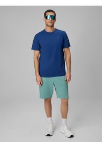 4f - 4F T-shirt regular gładki męski - granatowy M. Okazja: na co dzień. Kolor: niebieski. Materiał: materiał. Wzór: gładki. Styl: casual, klasyczny #2