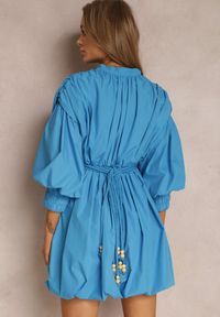 Renee - Niebieska Sukienka Appomene. Kolor: niebieski. Typ sukienki: bombki. Styl: boho. Długość: mini