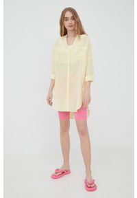 Vero Moda koszula bawełniana damska kolor żółty relaxed. Kolor: żółty. Materiał: bawełna. Długość rękawa: długi rękaw. Długość: długie