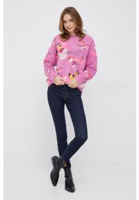 Desigual sweter z domieszką wełny damski kolor różowy. Kolor: różowy. Materiał: wełna. Długość rękawa: długi rękaw. Długość: długie. Wzór: ze splotem #4