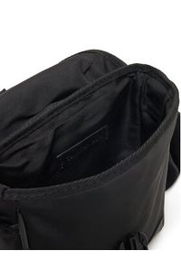 Calvin Klein Jeans Saszetka Speed Clip Ut Flap Reporter Ny K50K513003 Czarny. Kolor: czarny. Materiał: materiał #4