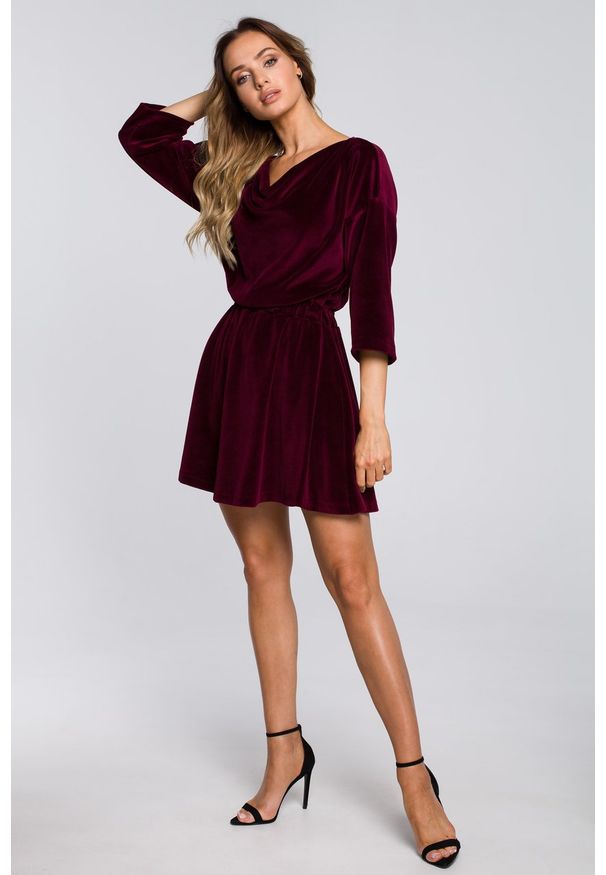 e-margeritka - Sukienka welurowa mini elegancka bordowa - xl. Kolor: czerwony. Materiał: welur. Styl: elegancki. Długość: mini