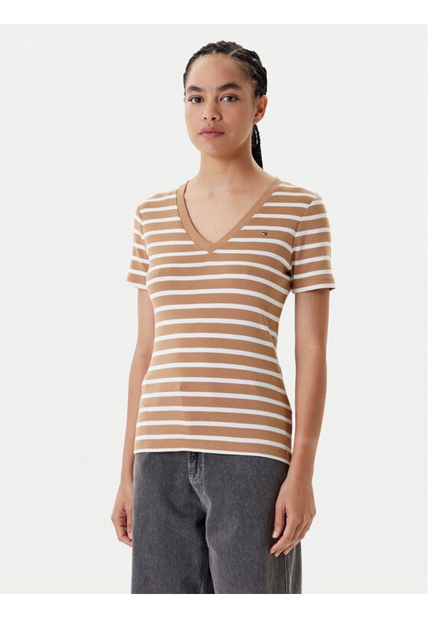 TOMMY HILFIGER - Tommy Hilfiger T-Shirt New Cody WW0WW40584 Brązowy Slim Fit. Kolor: brązowy. Materiał: bawełna