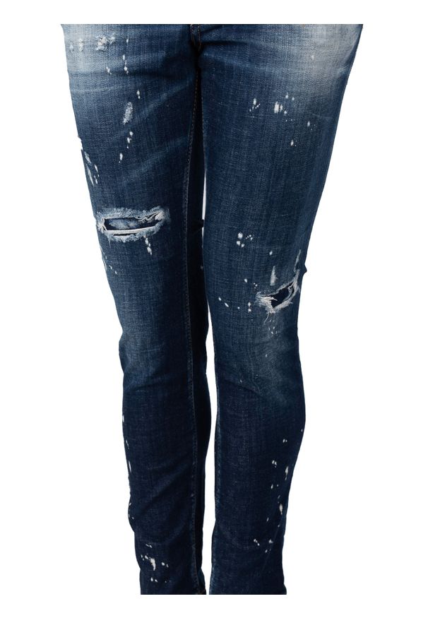 DSQUARED2 - Dsquared2 Jeans "Skater Jean" | S74LB1232 S30342 | Kobieta | Niebieski. Okazja: na co dzień. Stan: obniżony. Kolor: niebieski. Wzór: aplikacja. Sezon: lato. Styl: elegancki, rockowy, casual