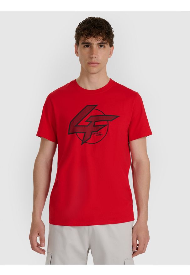 4f - 4F T-shirt regular z nadrukiem męski - czerwony L. Kolor: czerwony. Materiał: materiał, bawełna, skóra, włókno. Wzór: nadruk. Styl: klasyczny