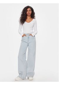 Tommy Jeans Bluzka Tjw Slim Essential Rib V Ls DW0DW17990 Biały Slim Fit. Kolor: biały. Materiał: bawełna #3