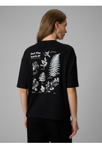 4f - 4F T-shirt regular z nadrukiem damski - czarny S. Okazja: na co dzień. Kolor: czarny. Materiał: materiał, jeans, dzianina. Wzór: nadruk. Styl: klasyczny, casual #2