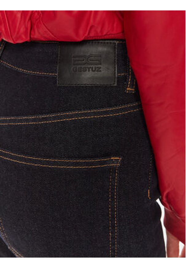 GESTUZ - Gestuz Jeansy Nathalie 10909482 Granatowy Flare Fit. Kolor: niebieski