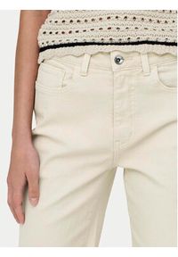 only - ONLY Szorty jeansowe Emily 15311258 Écru Mom Fit. Kolor: kremowy. Materiał: bawełna #5