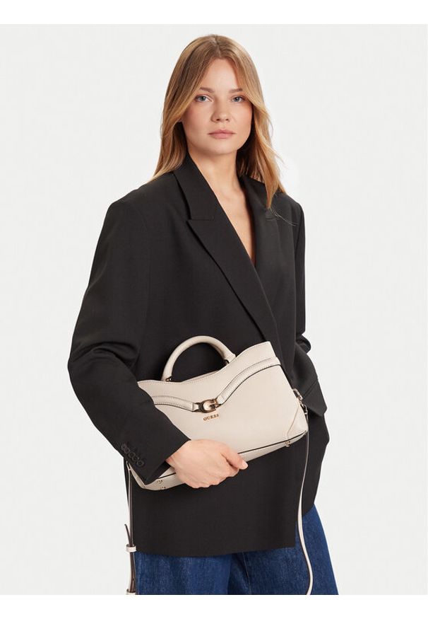 Guess Torebka Dea HWBG79 93060 Écru. Kolor: kremowy. Materiał: skórzane