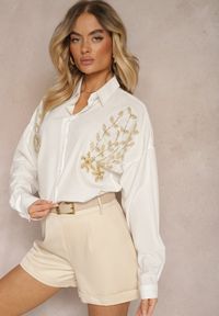 Renee - Biała Casualowa Koszula Ozdobiona z Przodu Aplikacją Nestalisa. Okazja: na co dzień. Kolor: biały. Materiał: jeans. Długość rękawa: długi rękaw. Długość: długie. Wzór: aplikacja. Styl: casual #3