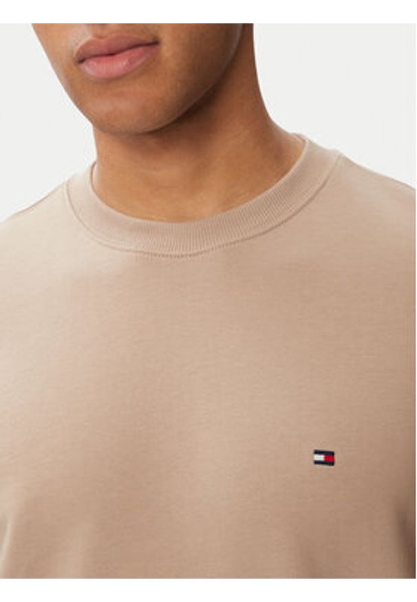 TOMMY HILFIGER - Tommy Hilfiger Bluza Essential Terry MW0MW37237 Beżowy Regular Fit. Kolor: beżowy. Materiał: bawełna