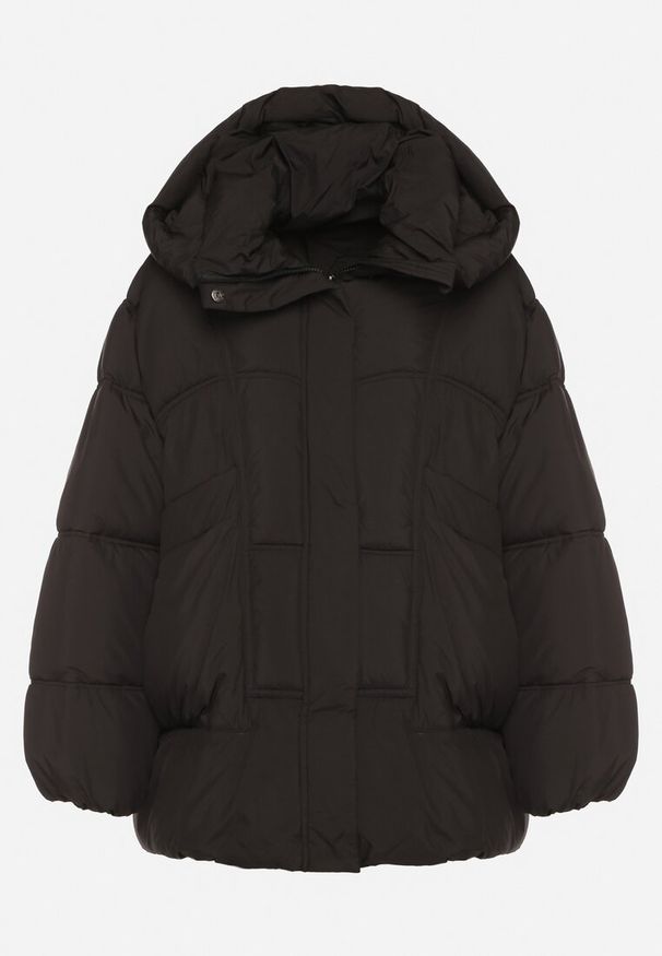 Born2be - Czarna Pikowana Kurtka o Kroju Oversize z Kapturem Galandia. Okazja: na co dzień, na spacer. Typ kołnierza: kaptur. Kolor: czarny. Materiał: poliester, jeans. Styl: casual, elegancki