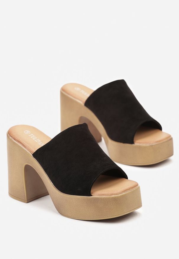 Born2be - Czarne Klapki w stylu Chodaków z Kwadratowym Noskiem na Słupku Morwana. Kolor: czarny. Obcas: na słupku