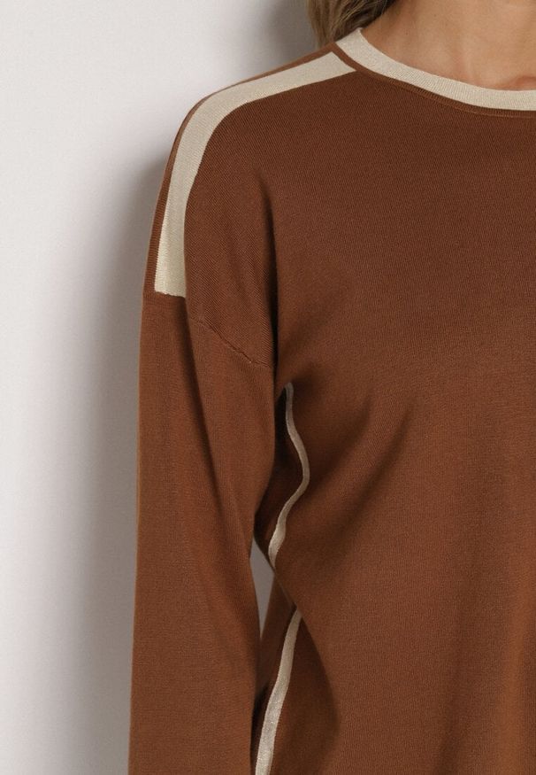 Born2be - Brązowy Sweter z Bawełną i Metaliczną Nicią Tusima. Kolor: brązowy. Materiał: bawełna. Styl: klasyczny, elegancki