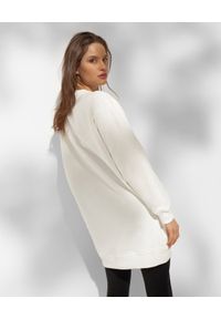 CHAOS BY MARTA BOLIGLOVA - Kremowa tunika z logo ANGIE. Kolor: beżowy. Materiał: bawełna, prążkowany. Długość: długie #2
