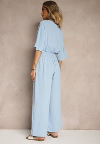 Renee - Jasnoniebieski Taliowany Kombinezon z Zakładkowym Dekoltem i Gumką w Pasie Vimalynna. Okazja: na co dzień. Kolor: niebieski. Styl: klasyczny, elegancki, casual #5