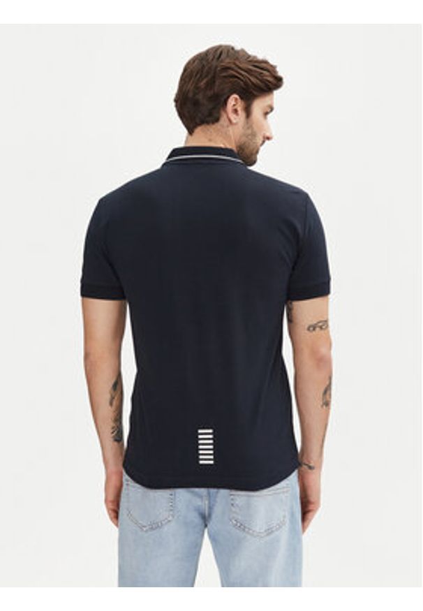 EA7 Emporio Armani Polo 8NPF16 PJVUZ 1562 Granatowy Slim Fit. Typ kołnierza: polo. Kolor: niebieski. Materiał: bawełna