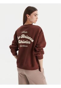 New Balance Bluza WT53516 Brązowy Relaxed Fit. Kolor: brązowy. Materiał: bawełna #4
