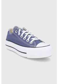 Converse Tenisówki damskie kolor fioletowy. Nosek buta: okrągły. Zapięcie: sznurówki. Kolor: fioletowy. Materiał: guma. Obcas: na platformie #3