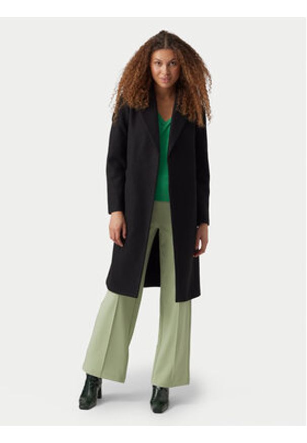 Vero Moda Płaszcz przejściowy Fortuneaya 10278330 Czarny Regular Fit. Kolor: czarny. Materiał: syntetyk